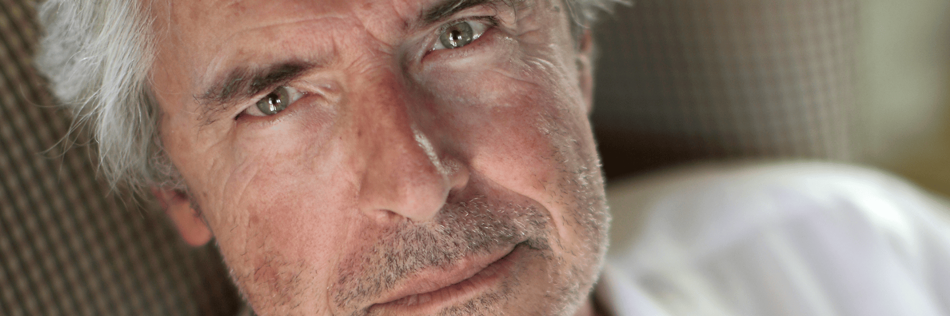 Foto in primo piano dell'attore e regista Tullio Solenghi