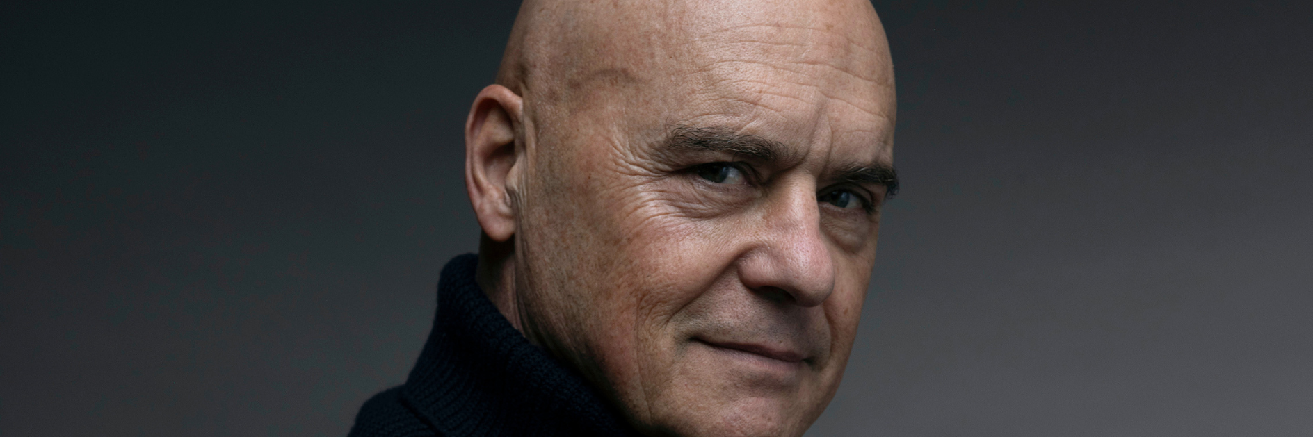 Foto dell'attore Luca Zingaretti